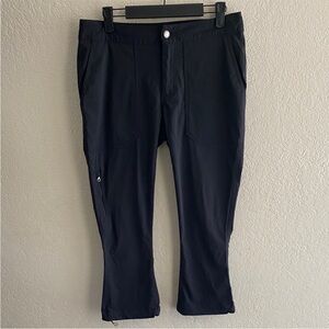 Columbia women’s black Capri pants size 4,